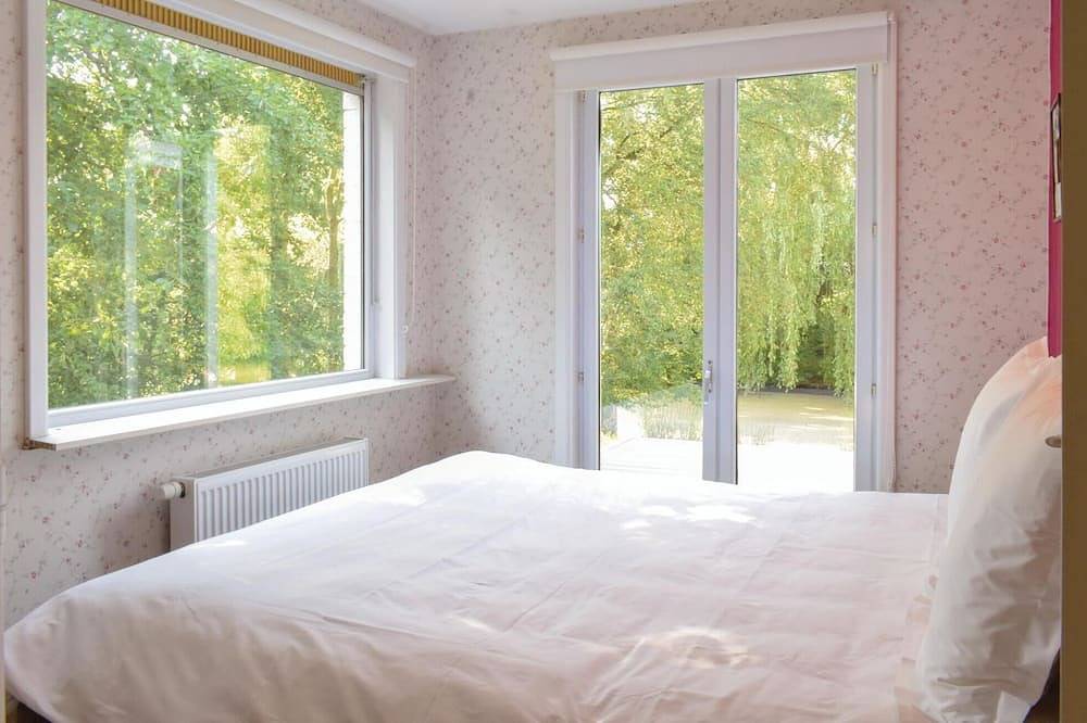 2 bedroom nice home in Ieper in Ieper, West-Vlaanderen