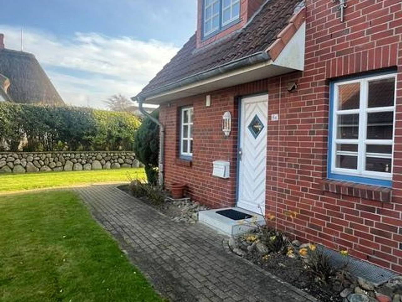 Ganze Ferienwohnung, Lütt Mööv - Ferienwohnung Lütt Mööv mit Terrasse und Garten in Wenningstedt auf Sylt in Wenningstedt, Sylt