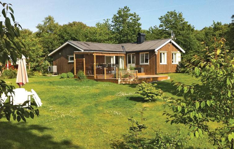 Hus för 8 Personer, med trädgård och terass i Halland