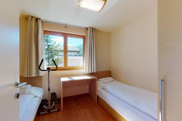 Ganze Wohnung, Modern 3½ room flat on the ground floor, approx. in Madulain, Sankt Moritz