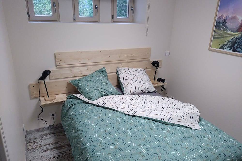 Ganze Wohnung, Le Lupicin, a quiet, comfortable one-bedroom apartment in Saint-Lupicin, Regionaler Naturpark Hochjura