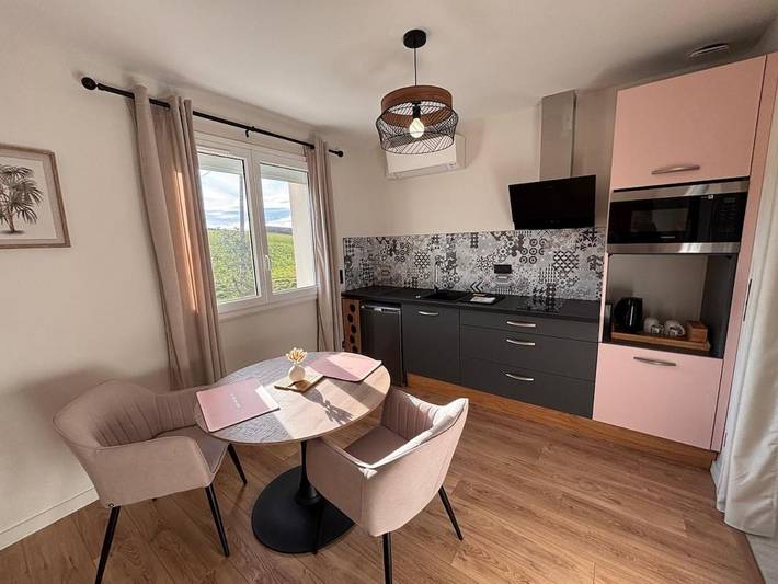 Gîte pour 2 personnes dans Lias