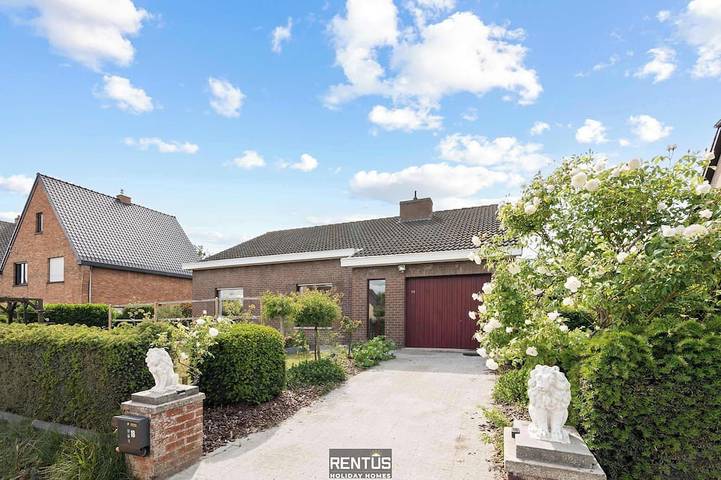 Location de vacances pour 8 personnes, avec jardin et balcon dans Lombardsijde