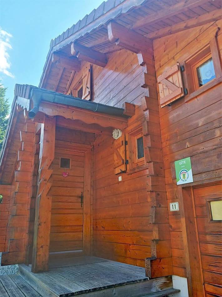 Gîte pour 5 personnes, avec jardin et terrasse à Foncine-le-Haut - 2