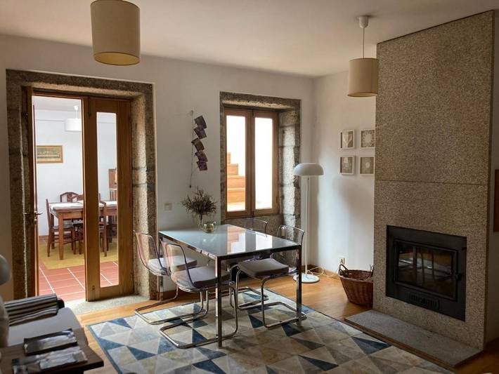 Location de vacances pour 8 personnes, avec terrasse à Arouca