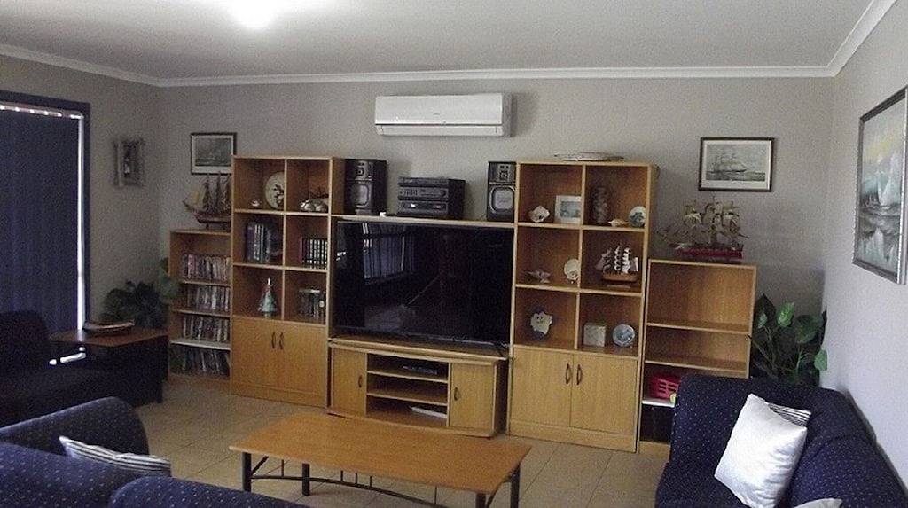 113 Gilmore Crescent Wallaroo Sa 5556 in Wallaroo, South Australia