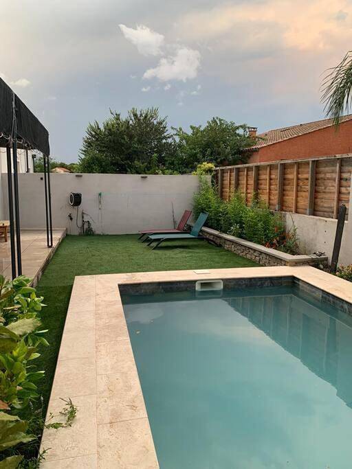 Villa pour 8 personnes, avec piscine et jardin à Gignac - 4