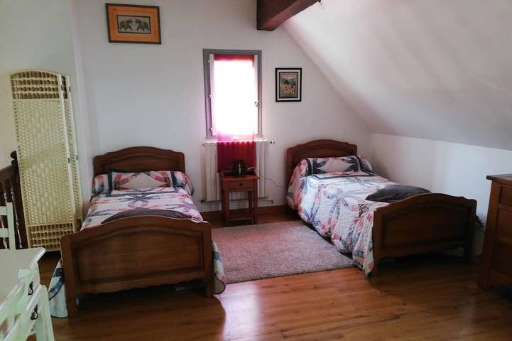 Location de vacances pour 6 personnes, avec jardin à Chaveignes - 4