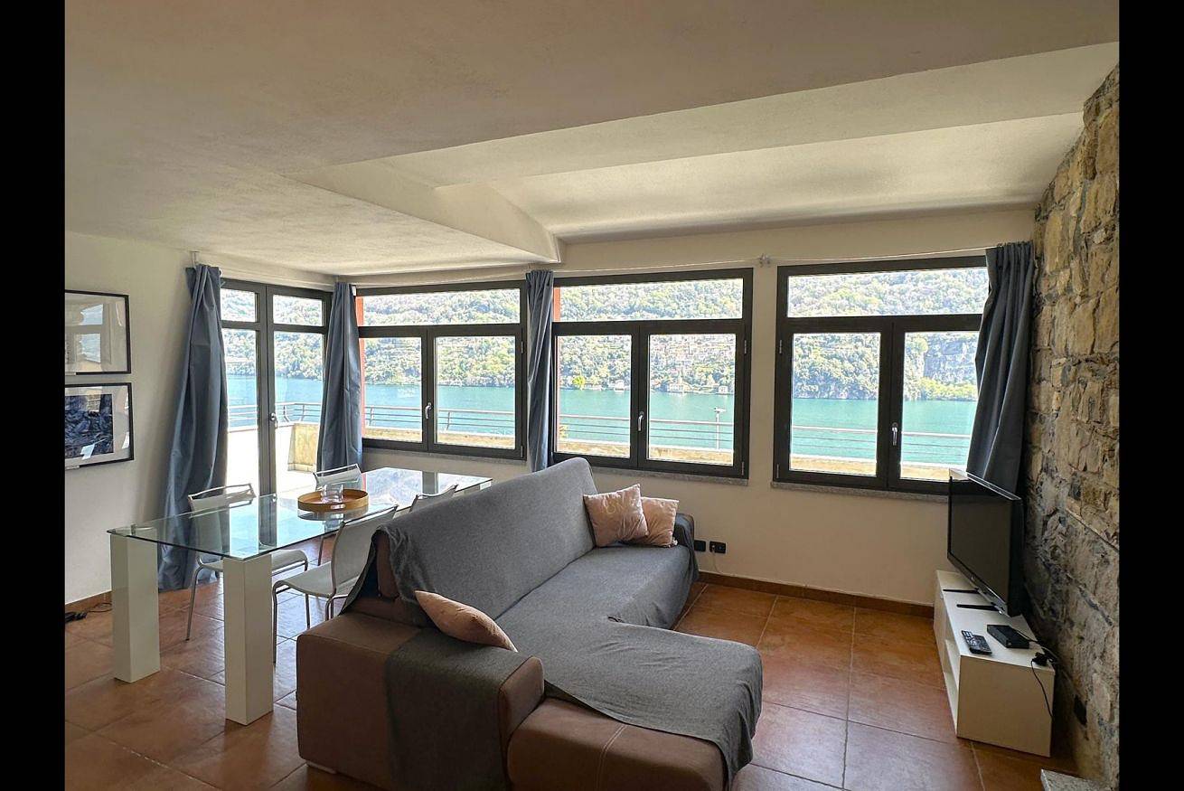 Ganze Wohnung, Ferienwohnung für 6 Personen mit Garten in Torriggia, Laglio