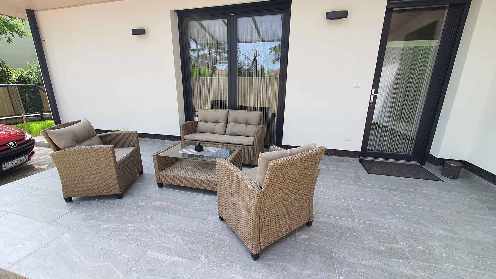 Cały apartament wypoczynkowy, Mieszkanie wakacyjne Stylowo urządzone z klimatyzacją  in Balatonlelle, Południowe brzegi Balatonu