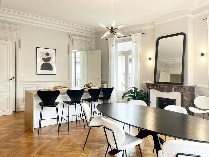 Appart’hôtel pour 2 personnes, avec balcon