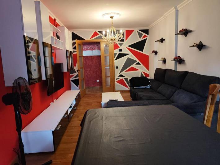 Gîte pour 5 personnes, avec Balcon ainsi que Terrasse et Piscine à Padrón - 4