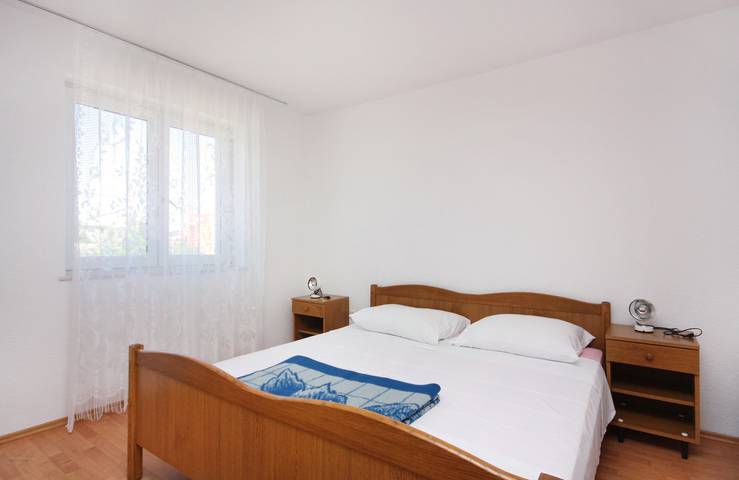 Ferienwohnung für 3 Personen, mit Balkon/Terrasse auf Murter
