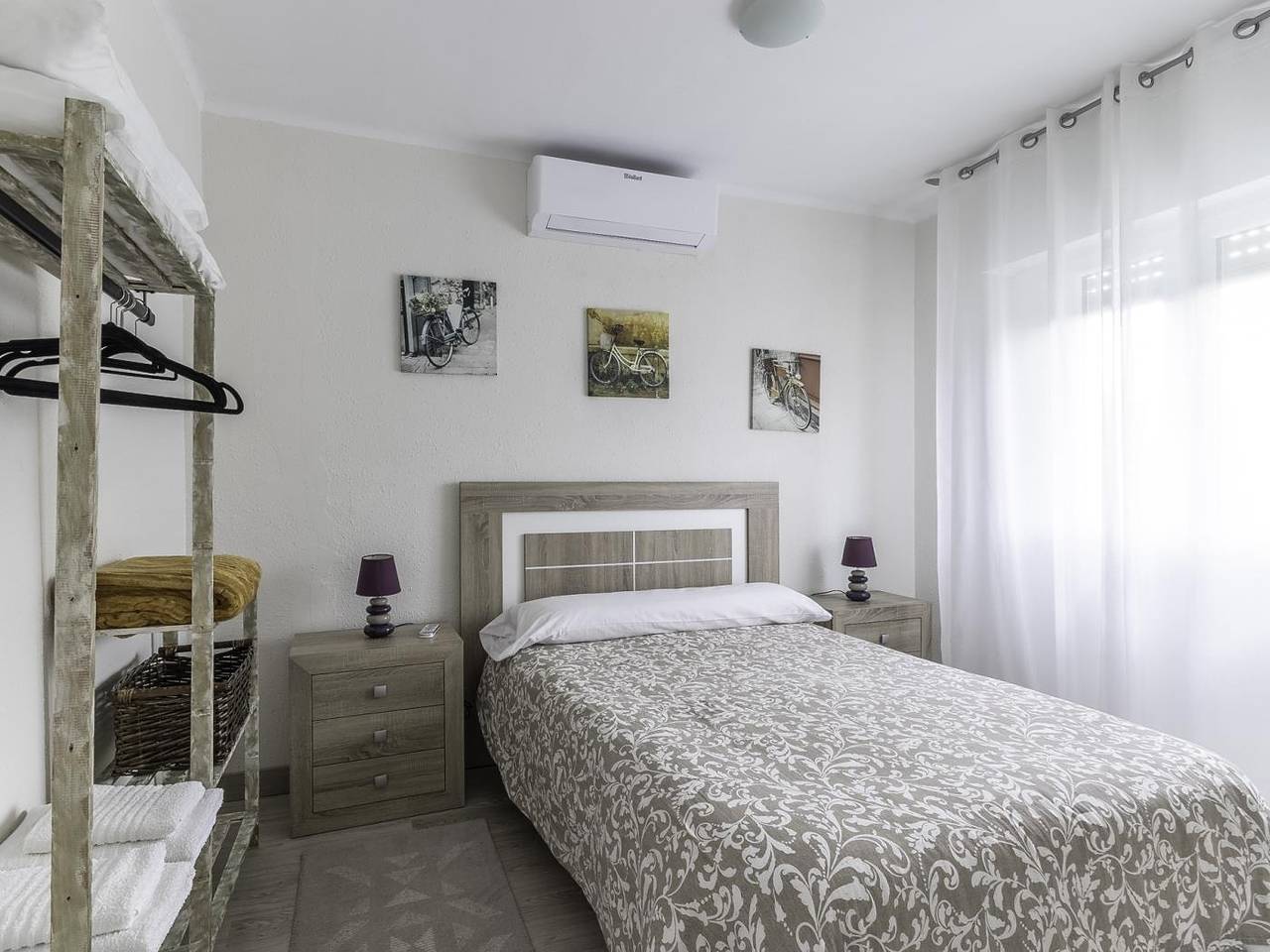 Entire holiday apartment, Coqueto y Luminoso en la Playa de La Arena in Zierbena, Basque Coast (Spain)