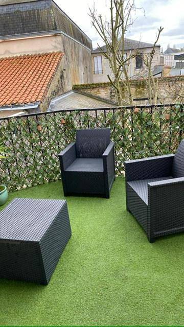 Location de vacances pour 8 personnes, avec terrasse, animaux acceptés à Chantonnay - 2