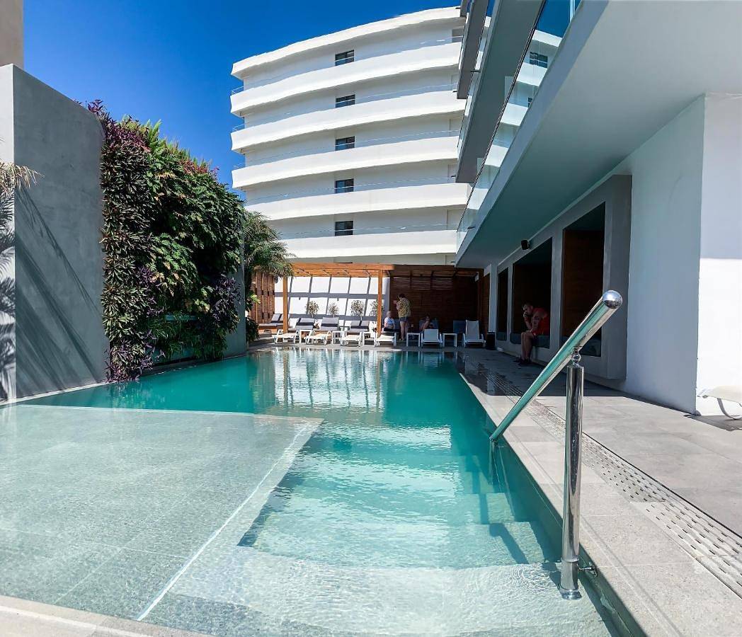 Manousos City Hotel in Ville de Rhodes, Rhodes
