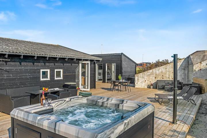 Villa für 6 Personen, mit Whirlpool und Sauna sowie Balkon/Terrasse in Dänemark - 2