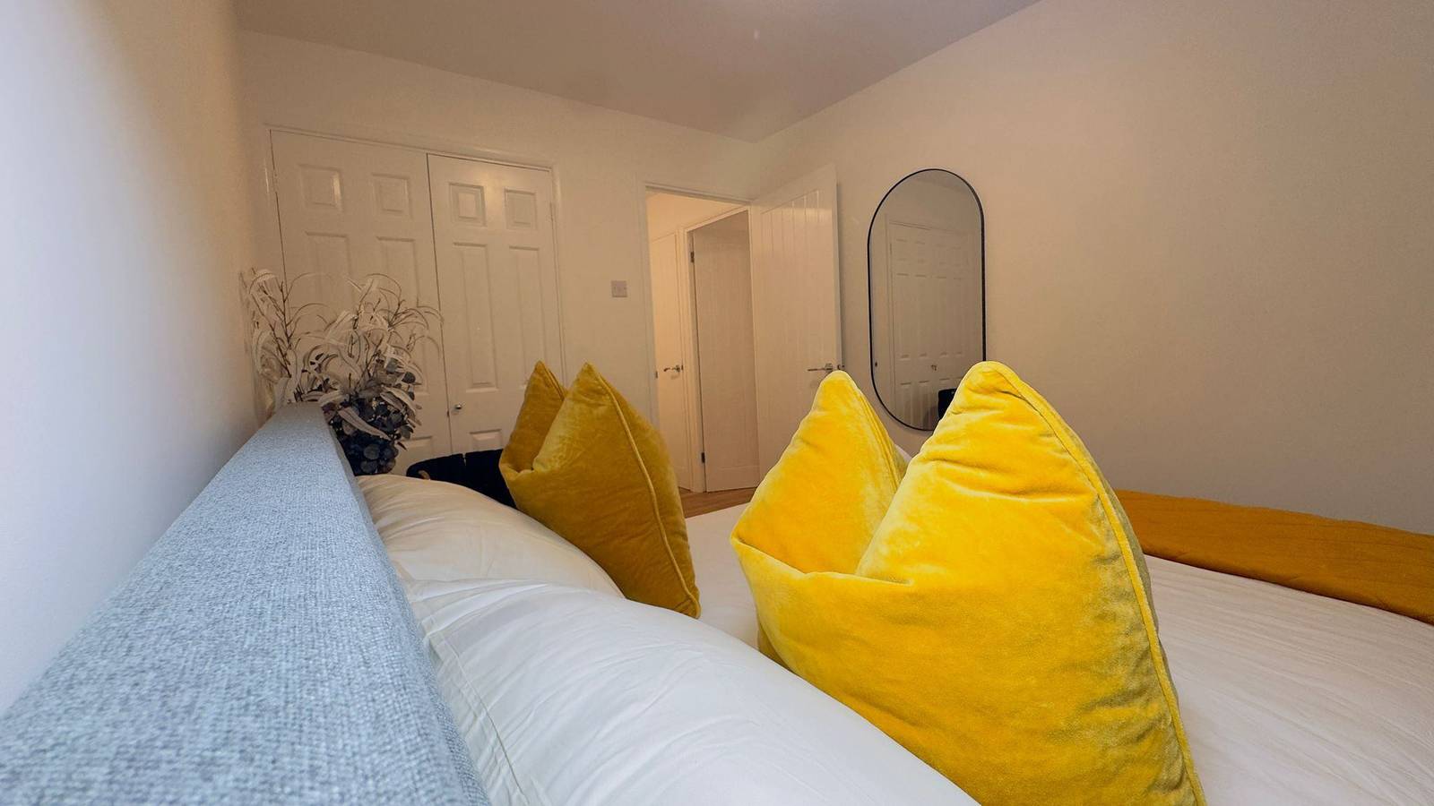 Ganze Ferienwohnung, Elizabeth Line - Parking - Wifi - Sleeps 4 in Bexley, London