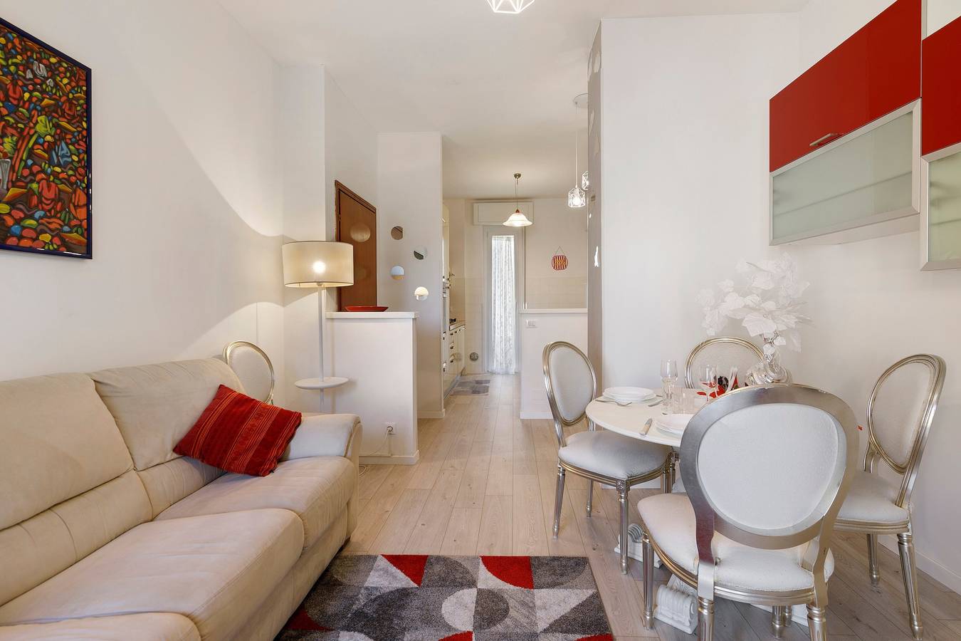 Appartement entier, Appartement « Guest House Nuvola » avec jardin commun, Wi-Fi et climatisation in Lucino, Montano Lucino