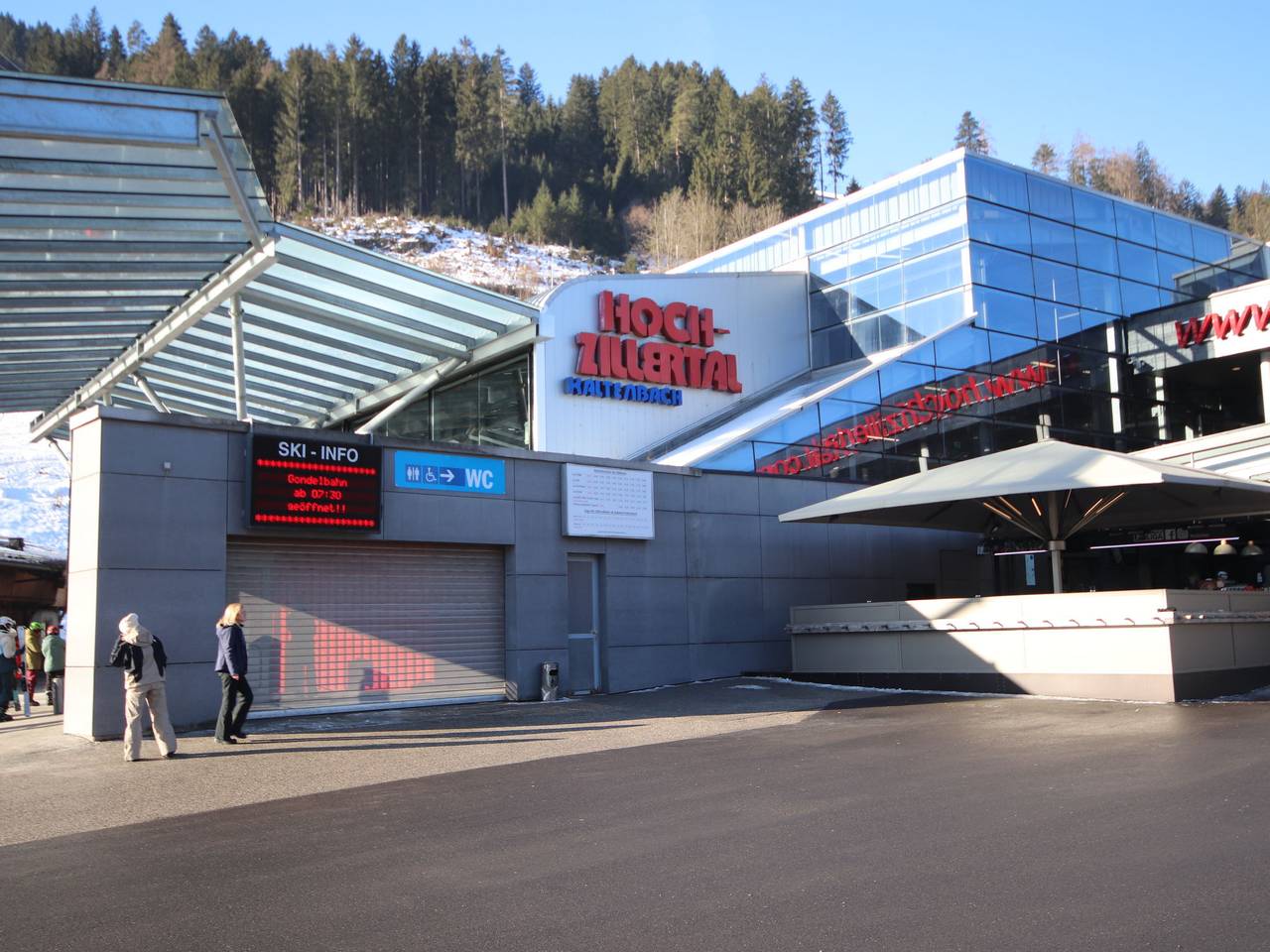 Villa Emma, Ferienhaus für bis zu 10 Personen, eigener Garten, absolute Privats in Stumm, Ski-Optimal Hochzillertal