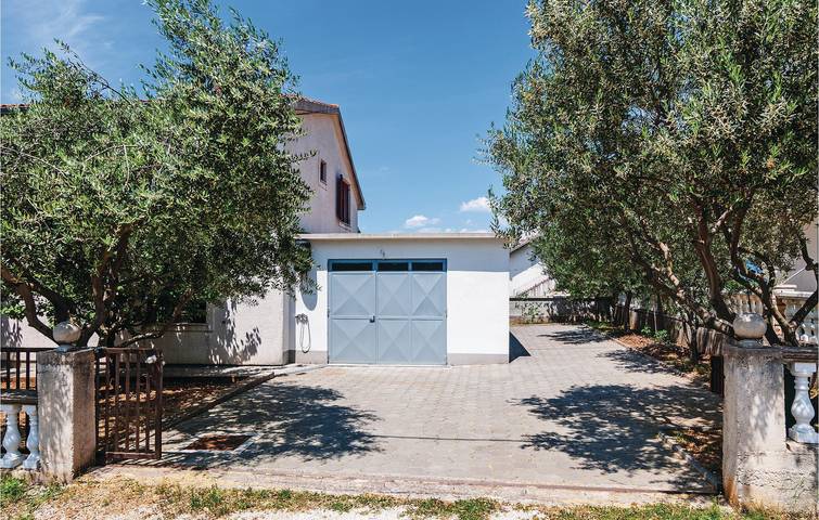 Ferienwohnung für 5 Personen, mit Terrasse in Zadar - 2