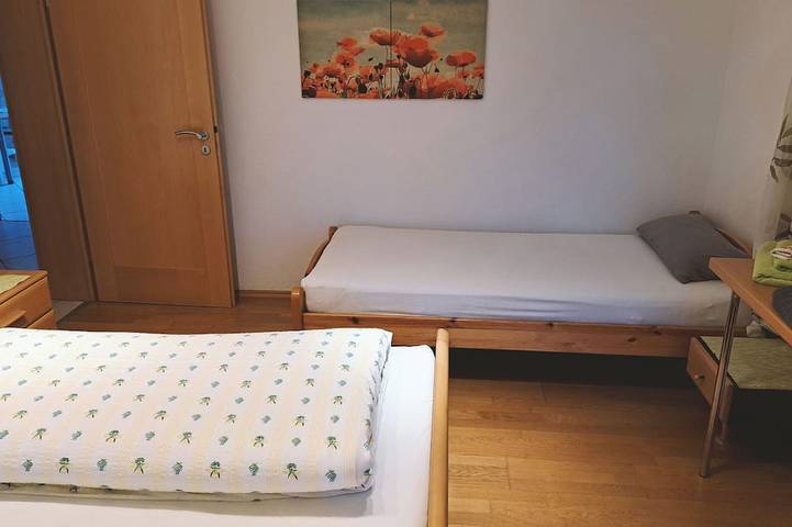 Ganze Wohnung, Nichtraucher Ferienwohnung Irmgard 52qm in Wendelstein, Brannenburg