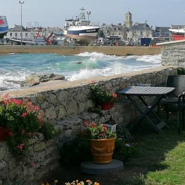 Maison d’hôte pour 4 personnes, avec jardin et vue dans Port de pêche du Guilvinec