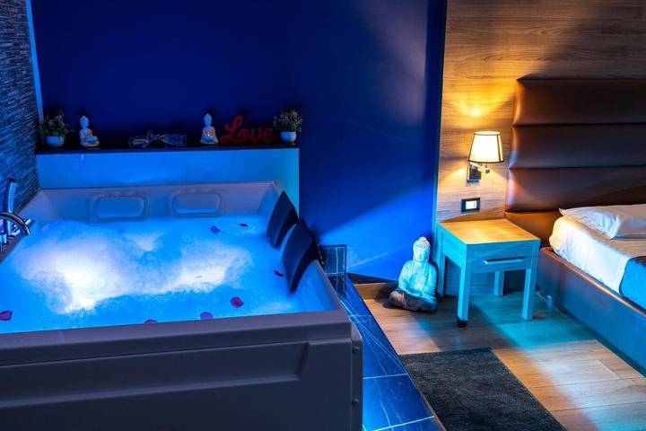 B&b per 2 persone, con Balcone e Idromassaggio nonché Terrazza e Giardino a Sferracavallo