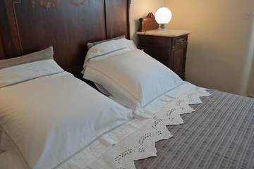 Villa for 9 Guests in Ponta Delgada, São Miguel, Picture 4