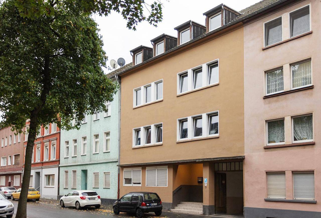 Ganze Wohnung, Big flat with fresh renovation, free parking, Sonyps, Netflix in Meiderich/Beeck, Duisburg