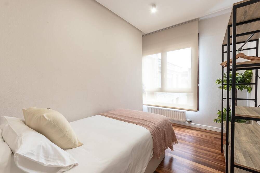 Entire apartment, Bright and brand new in Las Arenas in Getxo, Basque Coast (Spain)
