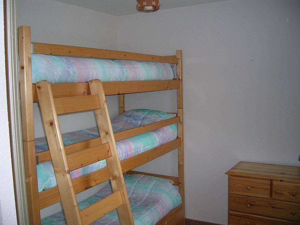 Appartement entier, One-Bedroom Apartment in Mijoux, Parc naturel régional du Haut-Jura