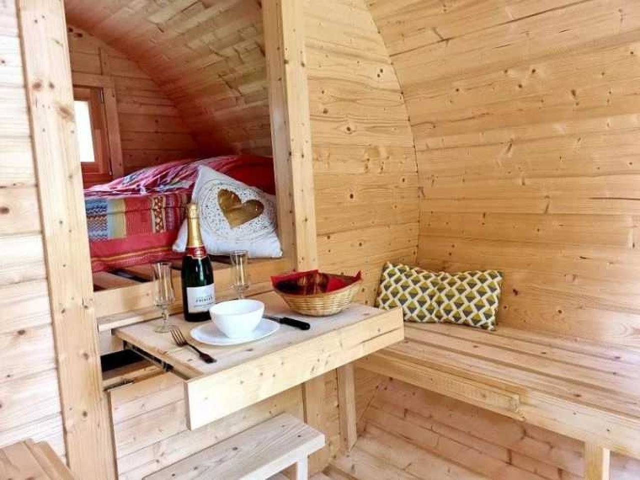 Cabane - ccbbcaf in Charlieu, Roanne und Umgebung