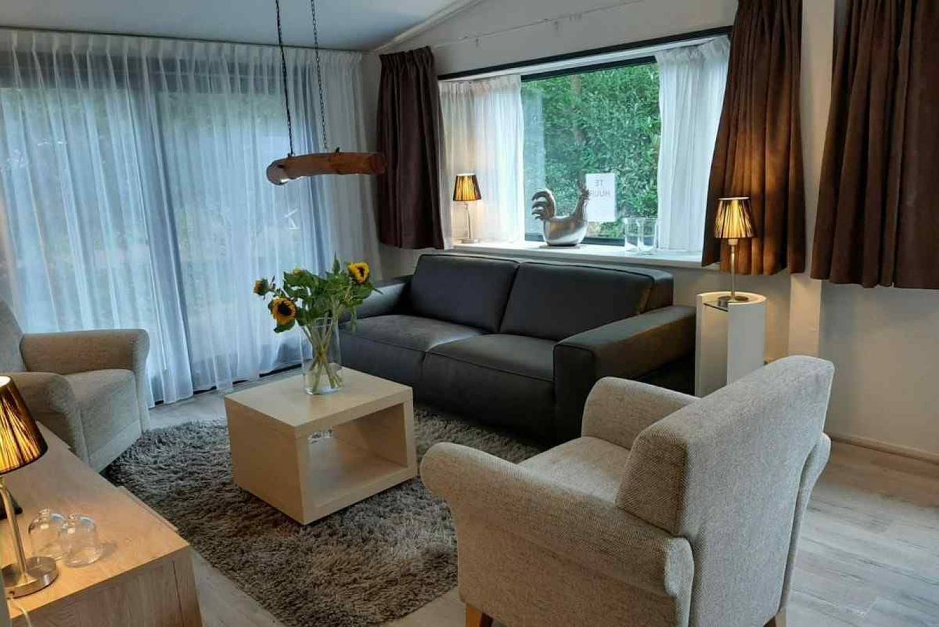 Gezellig 4 persoons chalet op mooi vakantiepark in Dieverbrug in Nationaal Park Dwingelderveld