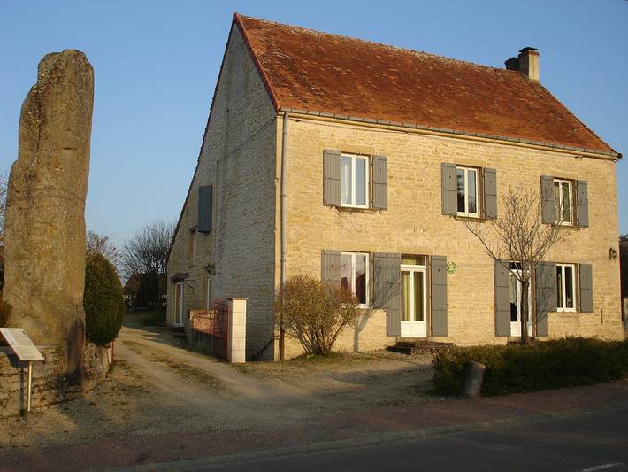 Gîte pour 4 personnes, avec terrasse et jardin dans Saint-Micaud