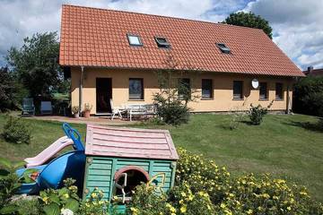 Ferienhaus für 6 Personen, mit Garten und Terrasse in Dargen