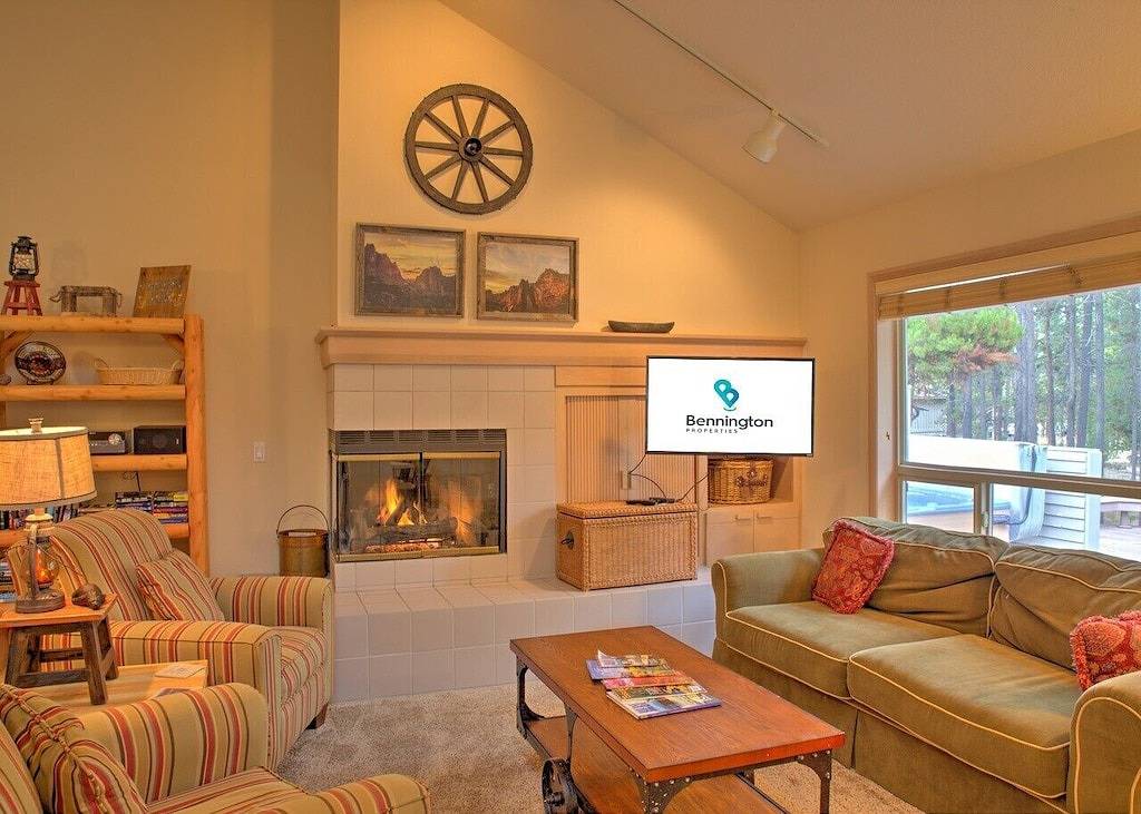 Vacation Home for 9 Guests in Sunriver, Oregon