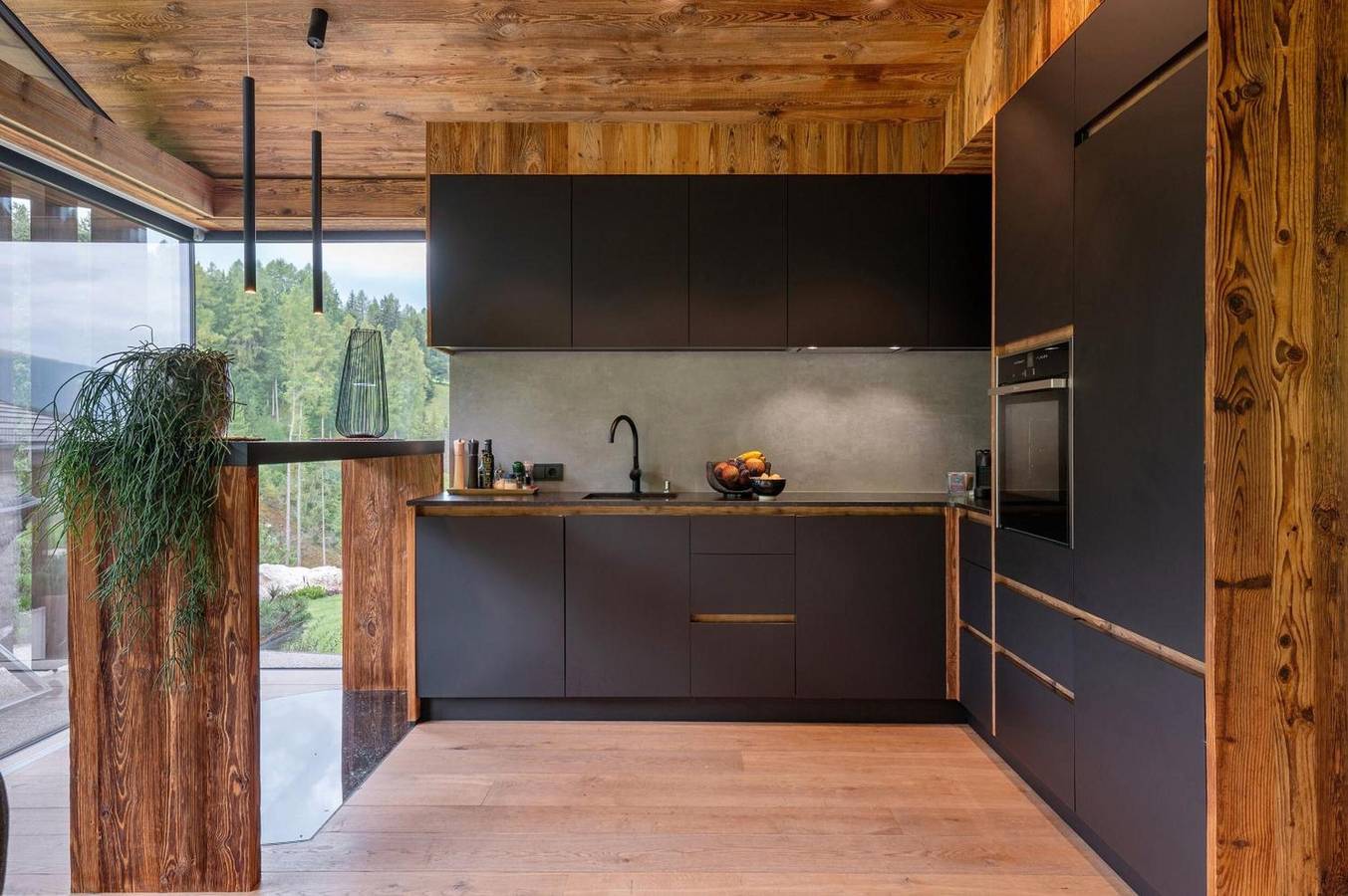 Chalet 'L Piz Dolomites' an der Skipiste in Wolkenstein, Dolomiti Superski