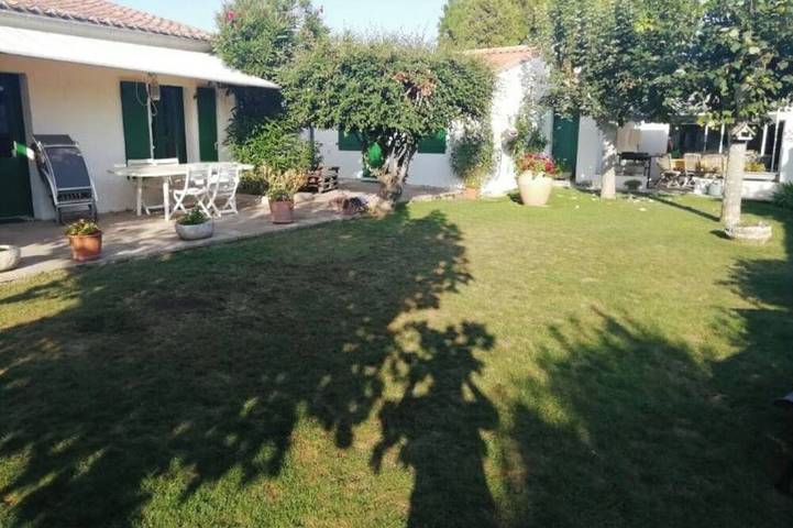 Casa de vacaciones para 8 personas, con jardín - 1