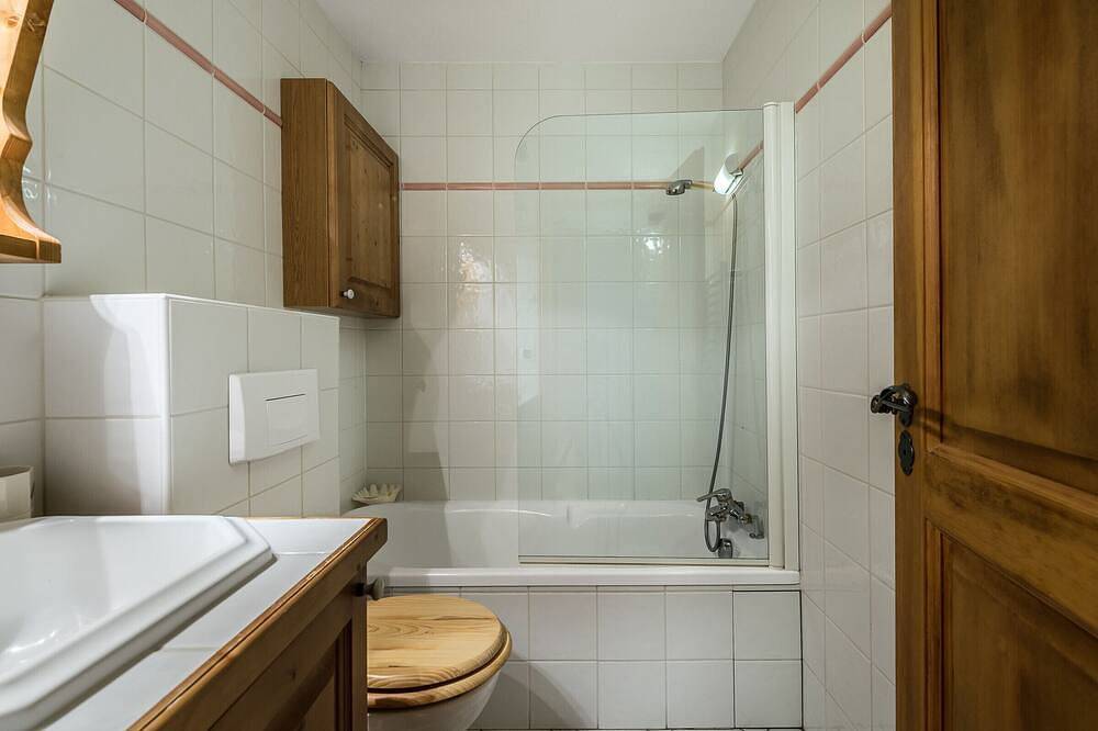 Geheel appartement, Cozy apartment with terrace, Courchevel 1850, sleeps 6 in Courchevel 1850, Saint-Bon-Tarentaise