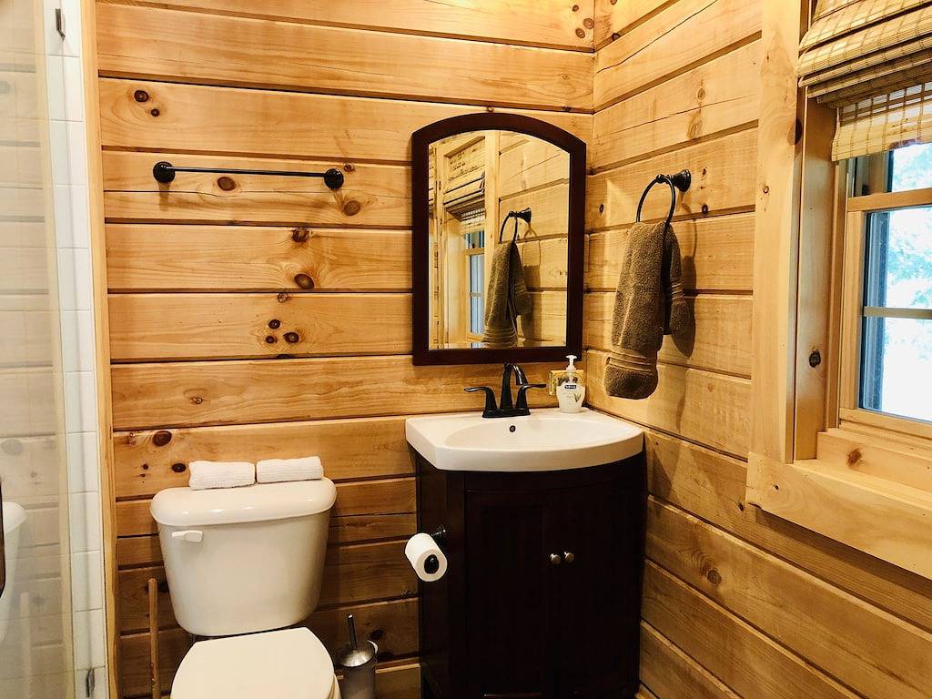 H'Owl auf der Mondfarm in Albemarle County