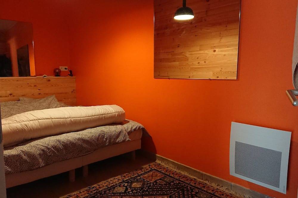 Entire apartment, Grand et Confortable Hébergement aux Portes du Parc National des Pyrénées in Station d'Artouste, Laruns