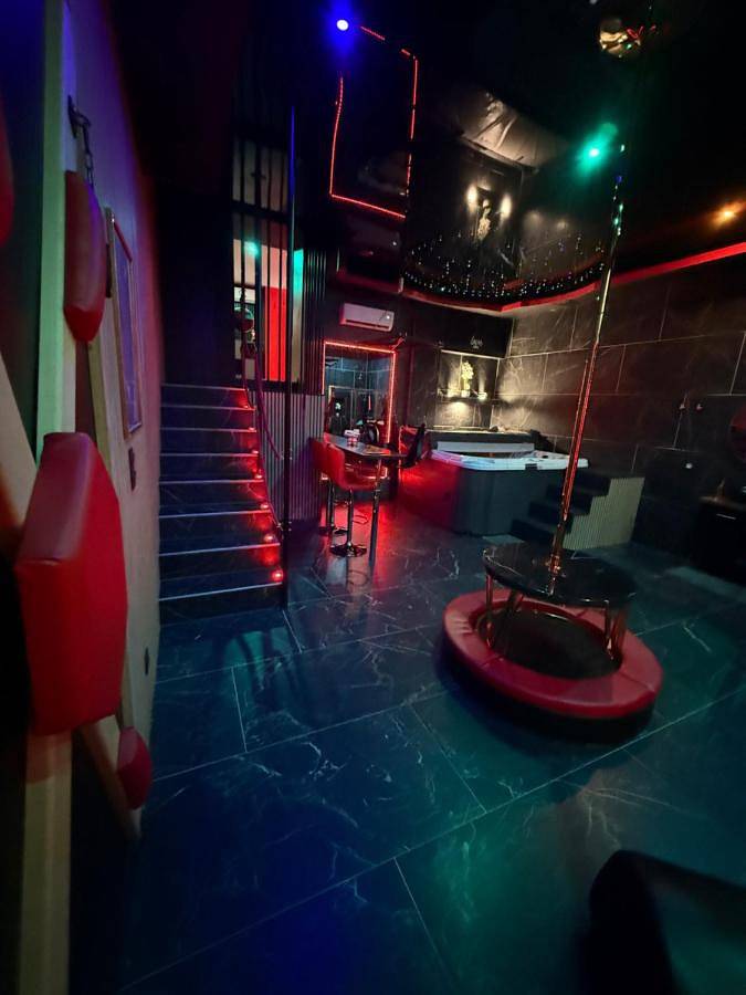 Gîte pour 2 personnes, avec Jacuzzi et Terrasse à Maureilhan