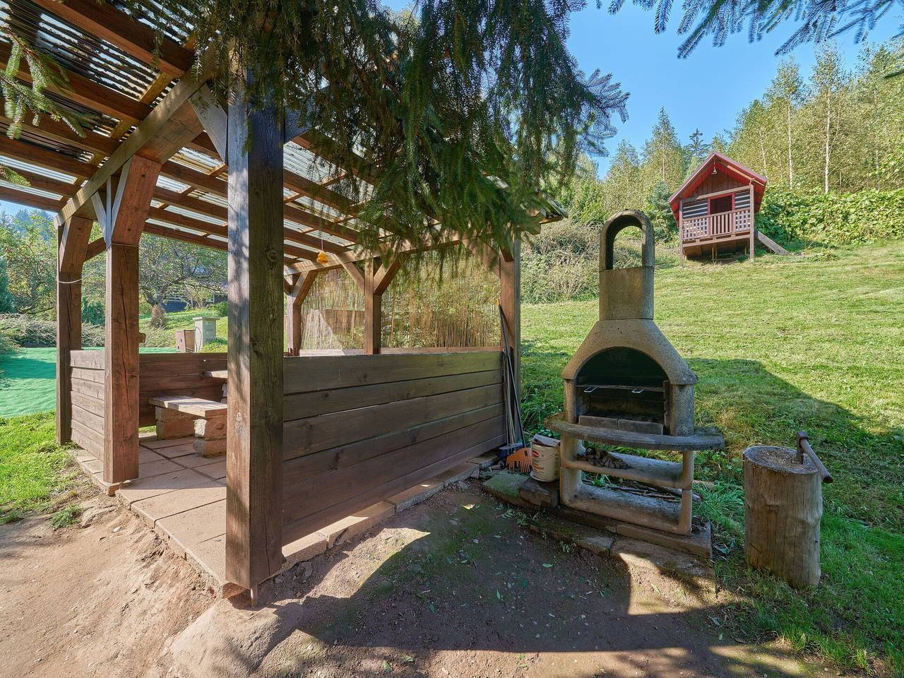 Chlivce 10 - Chlívce U Hronova 10.1 in Stárkov, Nachod region