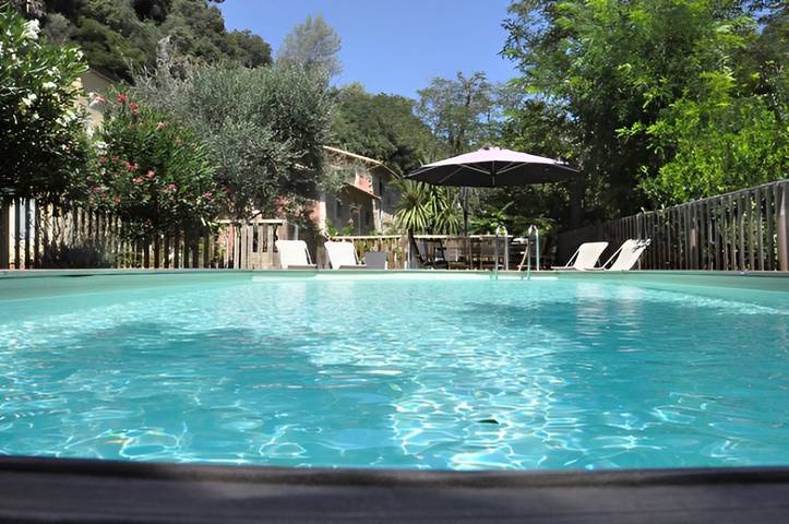 Location de vacances pour 2 personnes, avec jardin et piscine dans les Alpes maritimes - 4