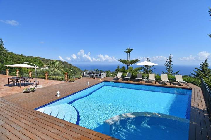 Gîte pour 16 personnes, avec vue ainsi que piscine et jardin en Sicile - 3