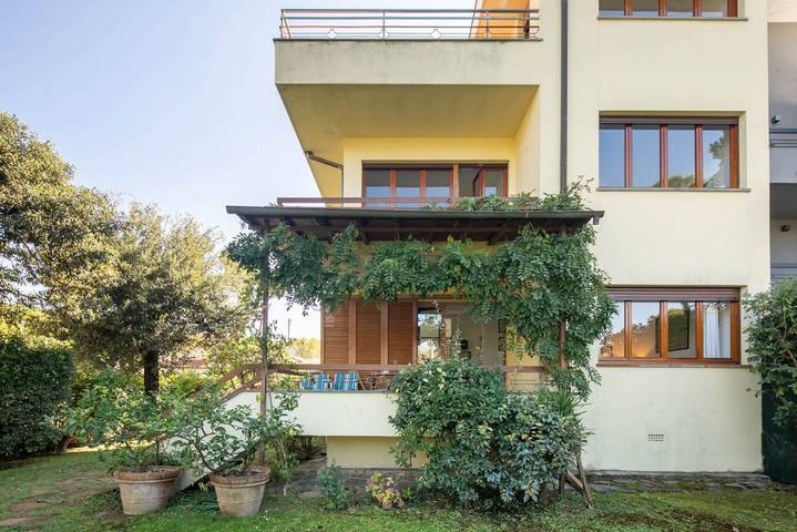 Villa Luia By Mmega in Marina di Pietrasanta, Pietrasanta