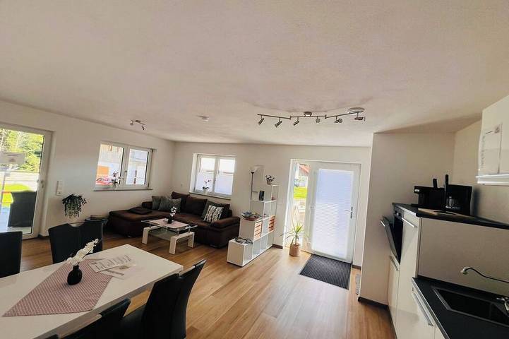 Ferienwohnung für 5 Personen, mit Balkon - 1