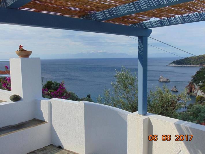 Vakantiehuis voor 2 personen, met uitzicht en tuin op Skopelos