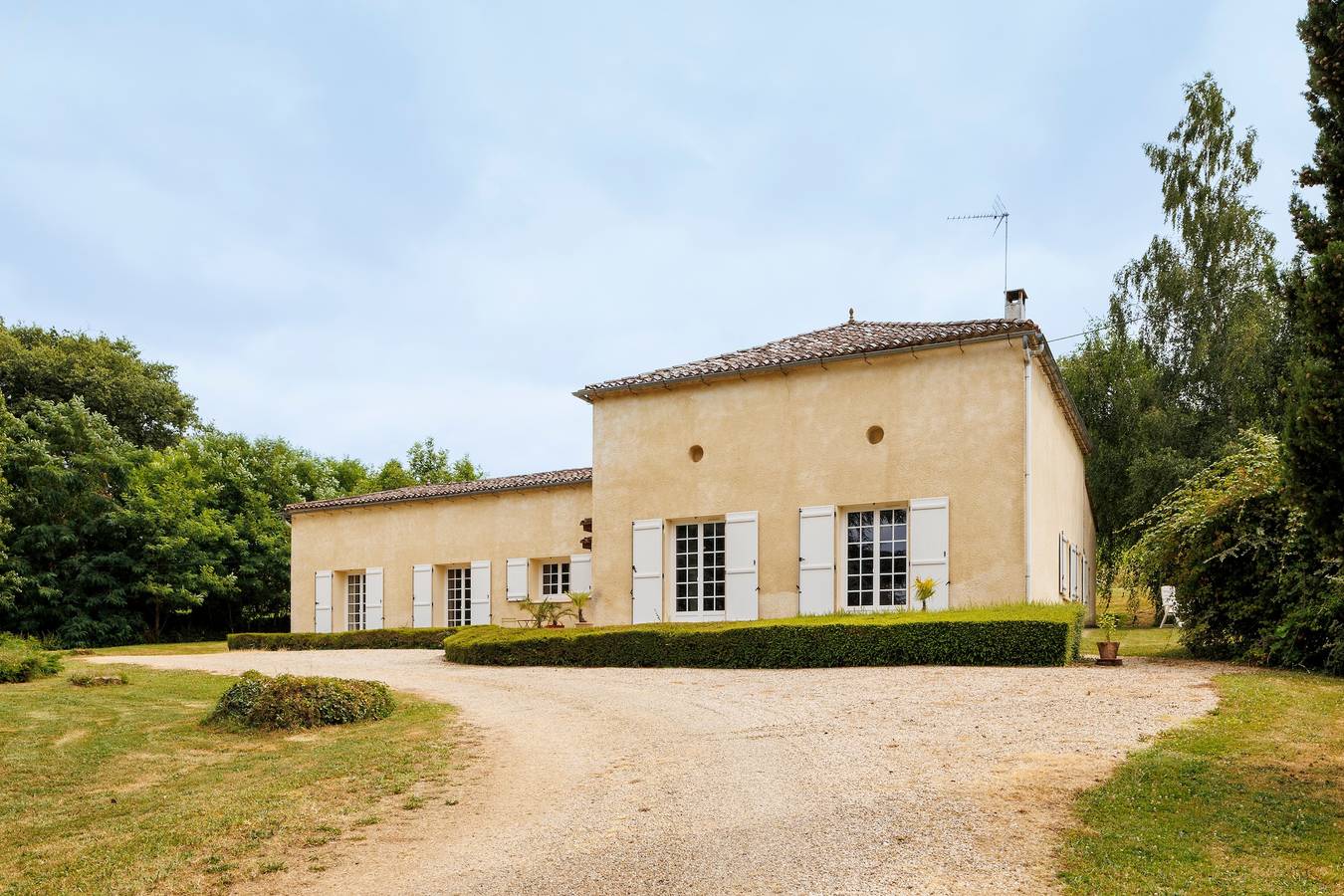 Ferme pour 9 Personnes dans Sainte-Radegonde, Région de Libourne